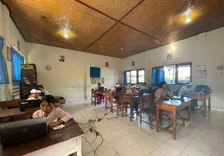 Simulasi Asesmen Nasional Berbasis Komputer (ANBK) di SD Negeri 1 Kerambitan Berjalan Lancar